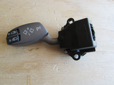 BMW Blinker Turn Signal Controls on Steering Column 61316911516 E65 E66 745i 745Li 760i 760Li